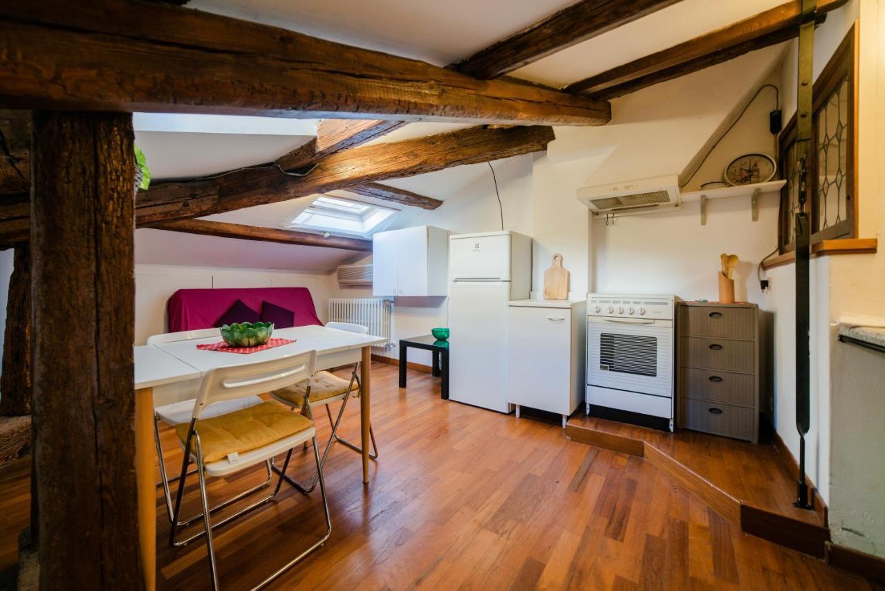 Petit Loft Apartment Венеция Екстериор снимка